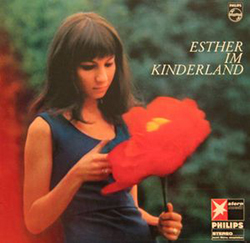  Esther Im Kinderland