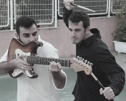 אחשלי בחשלי