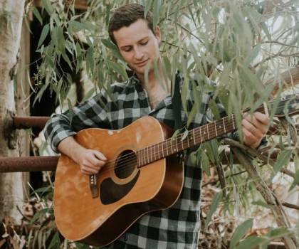 גיא אקשטיין